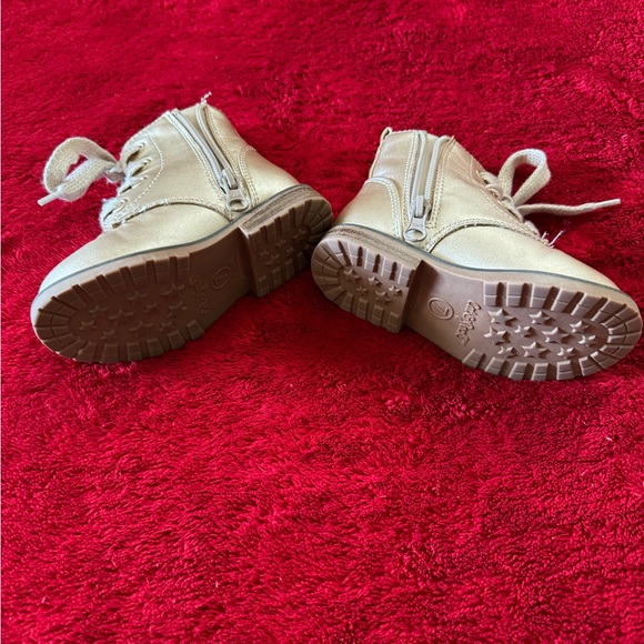 Cat & Jack Metallic Gold Lace Up Toddler Combat Boots - Picture 6 of 6